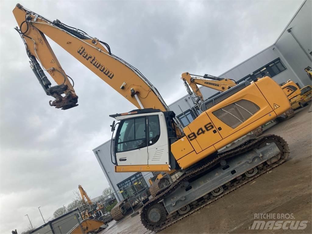 Liebherr R946 Rupsgraafmachines