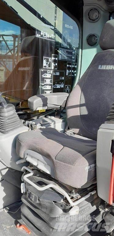 Liebherr R946 Rupsgraafmachines