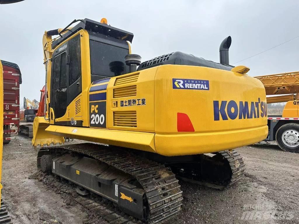 Komatsu PC 200-8 Midigraafmachines 7t - 12t
