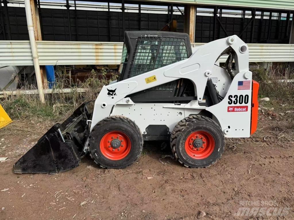Bobcat S 300 Schrankladers