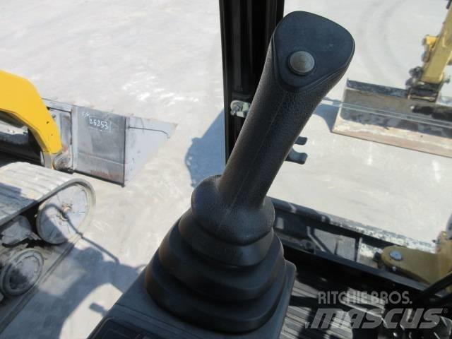 CAT 302.7 D CR Minigraafmachines < 7t