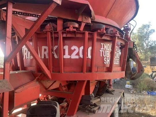 Morbark 1200 Slijpmachines / Frezen