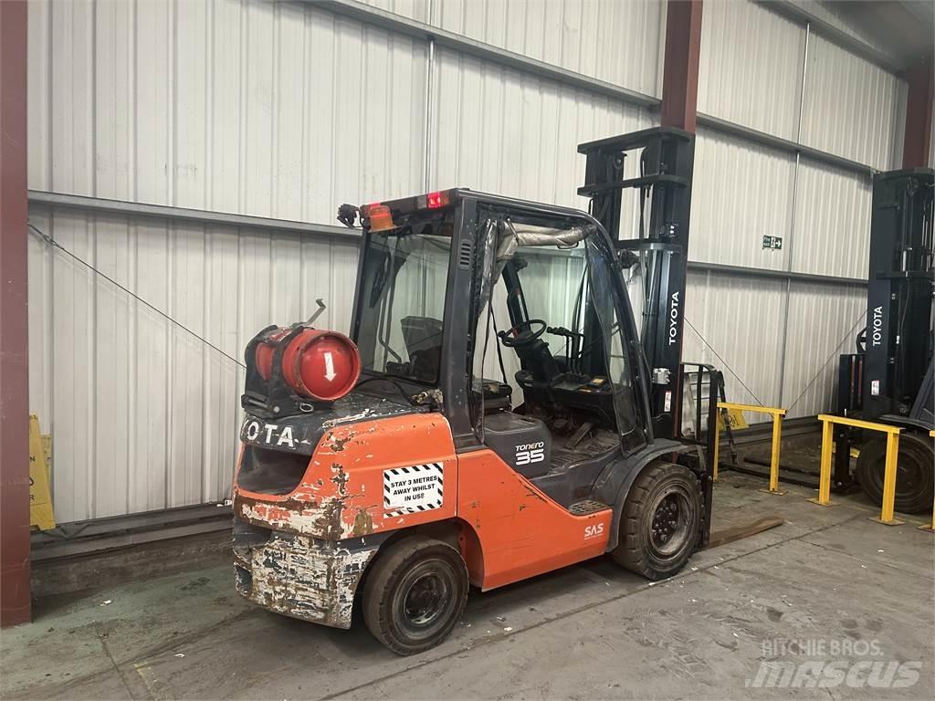 Toyota 02-8FGJF35 LPG heftrucks