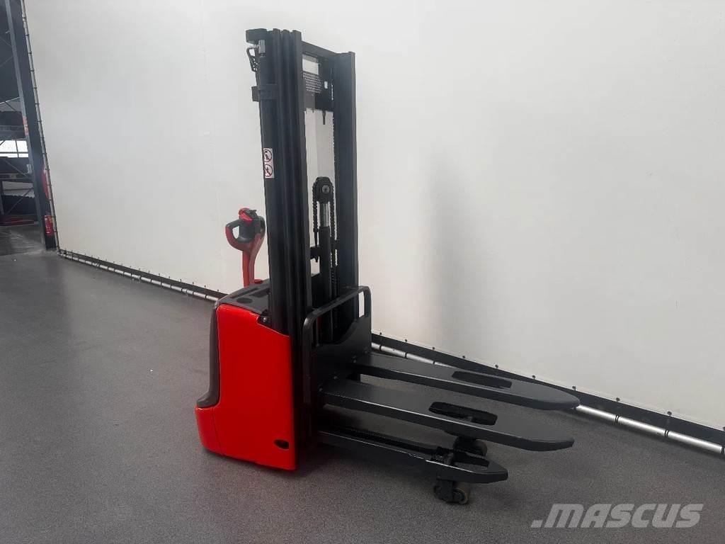 Linde L 12 I Stapelaar meeloop