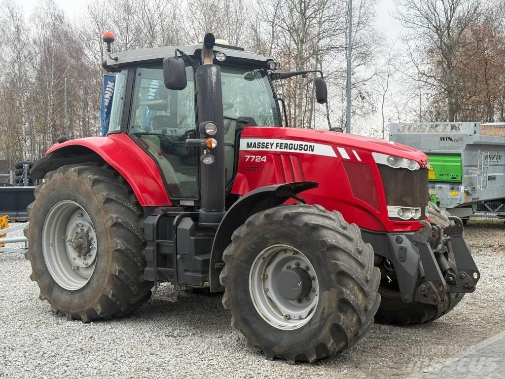 Massey Ferguson 7724 Tractoren