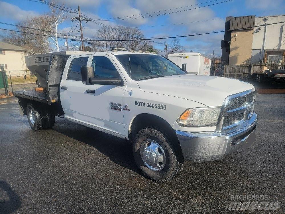 Dodge Ram 3500 Platte bakwagens