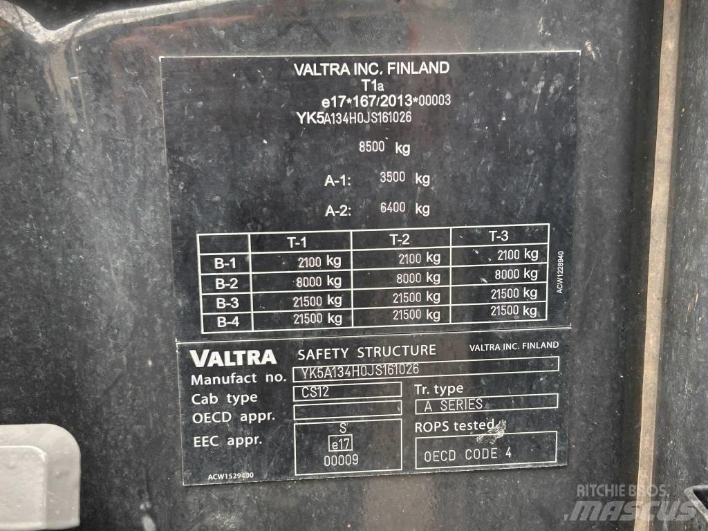 Valtra A 134 Tractoren