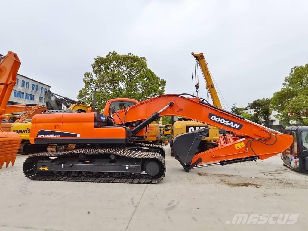 Doosan DX 225 LC-9C Rupsgraafmachines