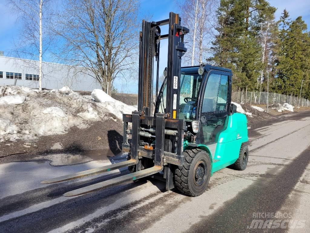 Mitsubishi FD50N Diesel heftrucks