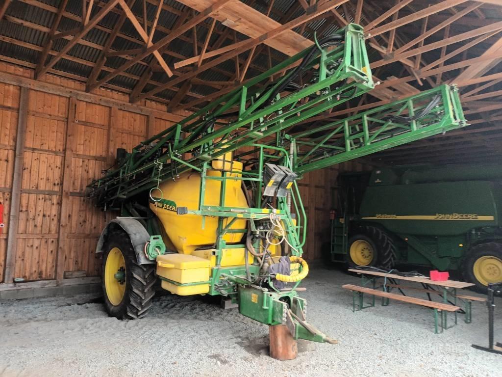 John Deere 840 Getrokken spuitmachines