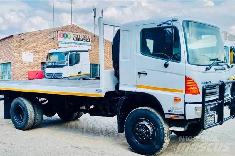 Hino 500 1322 4x4 Anders