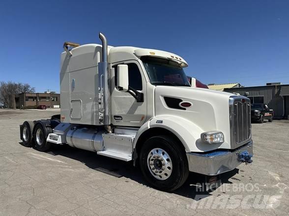 Peterbilt 567 Trekkers