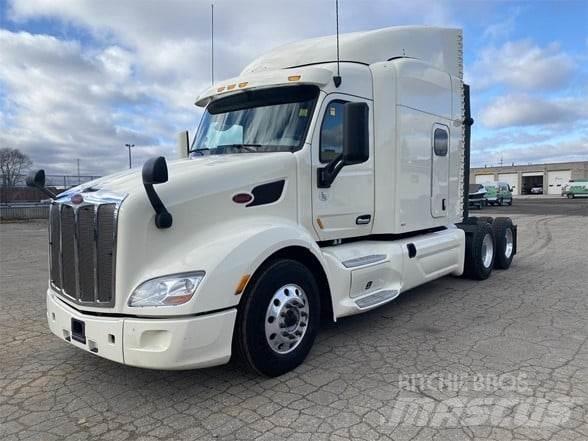 Peterbilt 579 Trekkers