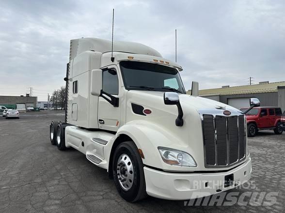 Peterbilt 579 Trekkers