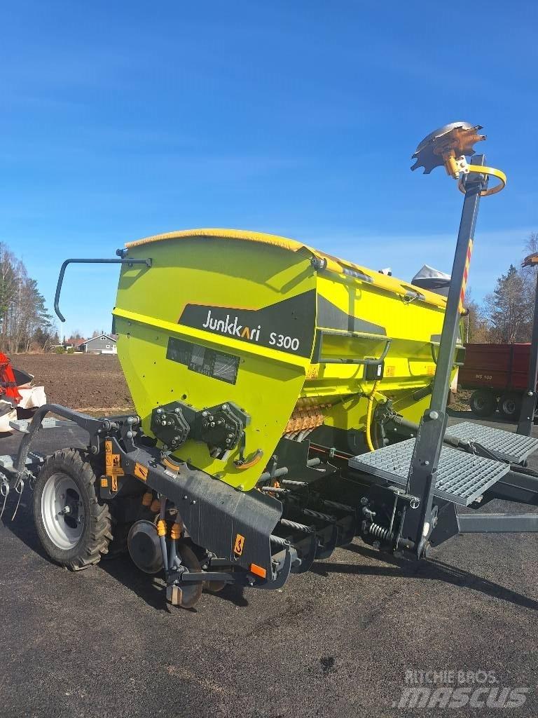 Junkkari S300 Plus Zaaicombinaties
