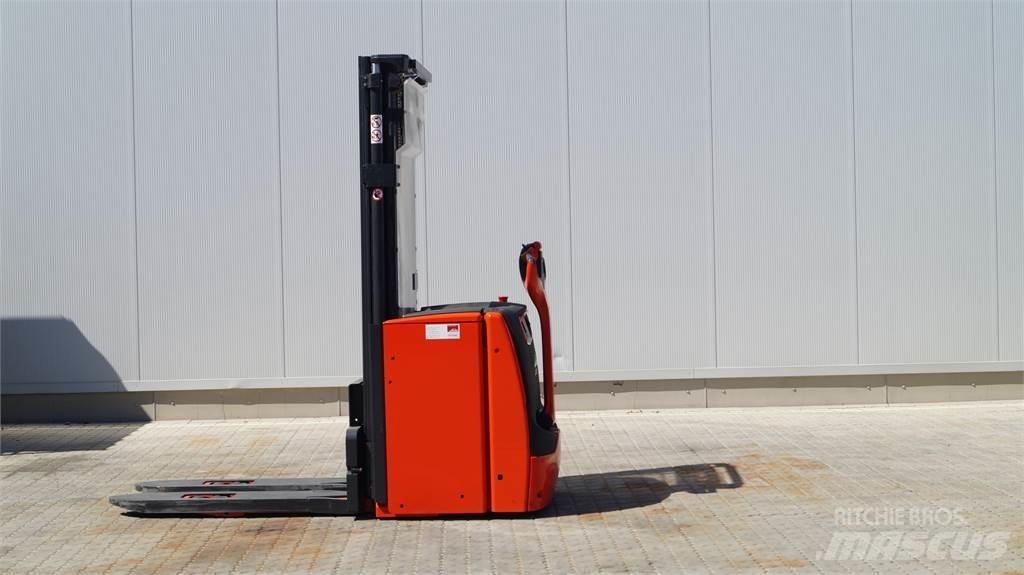 Linde L20i Stapelaar meeloop