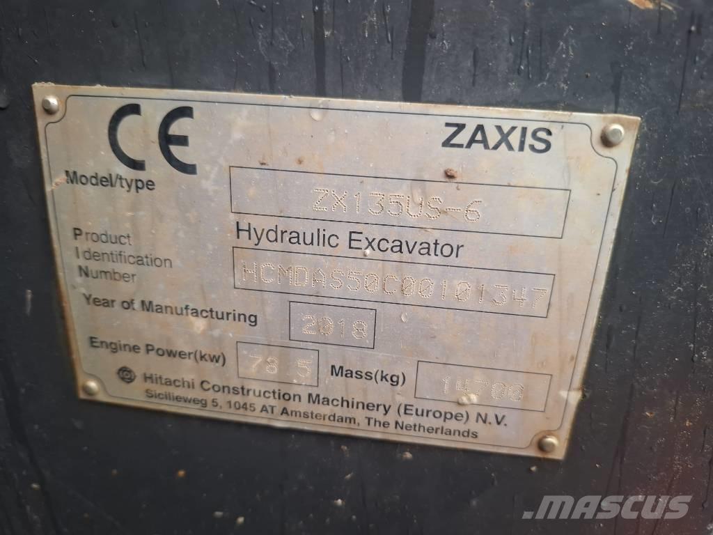 Hitachi ZX 135 US-6 Rupsgraafmachines