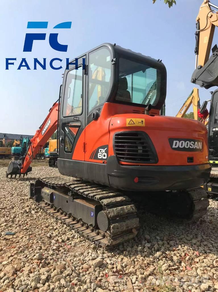 Doosan DX 60-9 C Rupsgraafmachines