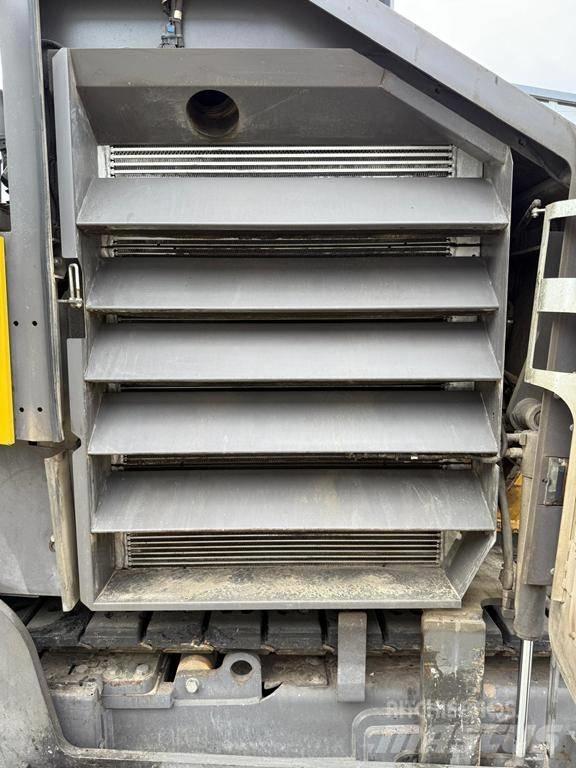 Volvo P 7820 D Asfaltafwerkmachines
