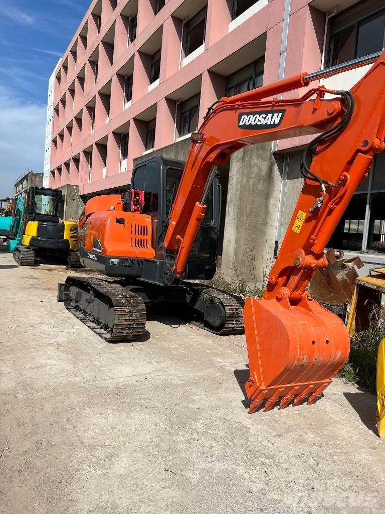 Doosan DX60 Minigraafmachines < 7t