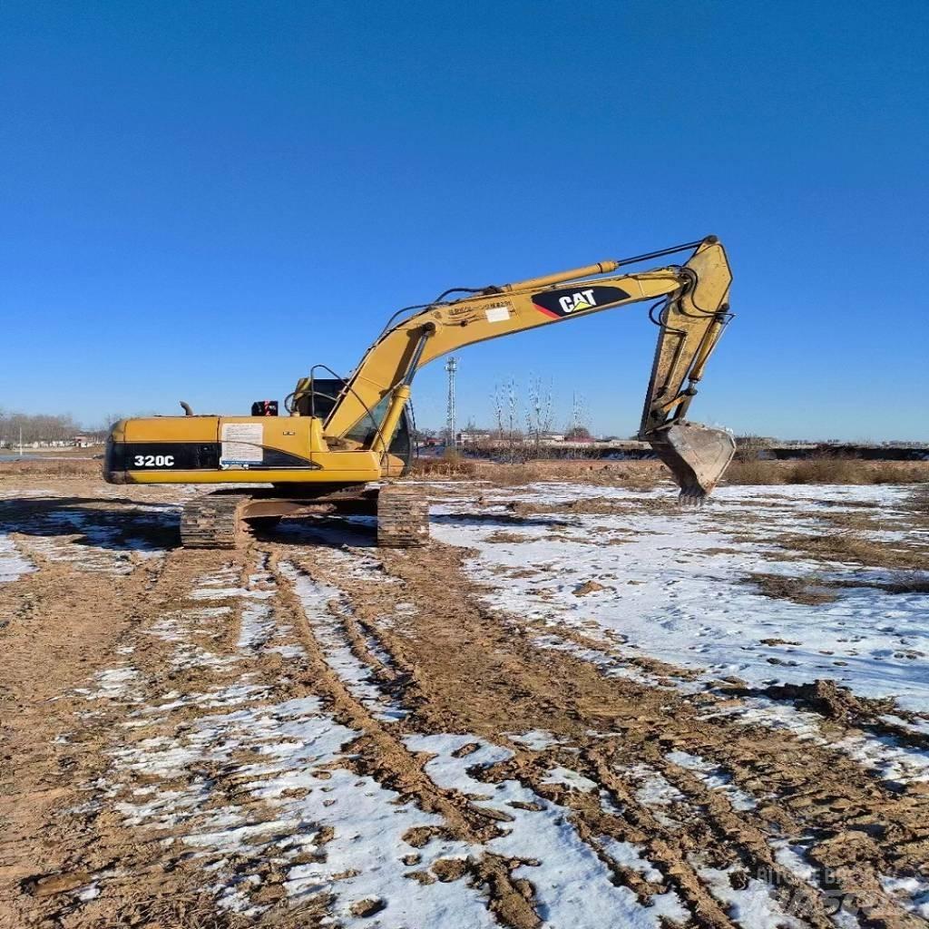 CAT 320 C Rupsgraafmachines