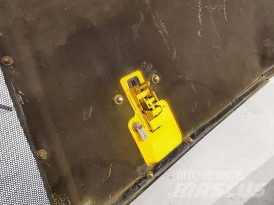 JCB 540-70 mask Cabine en interieur
