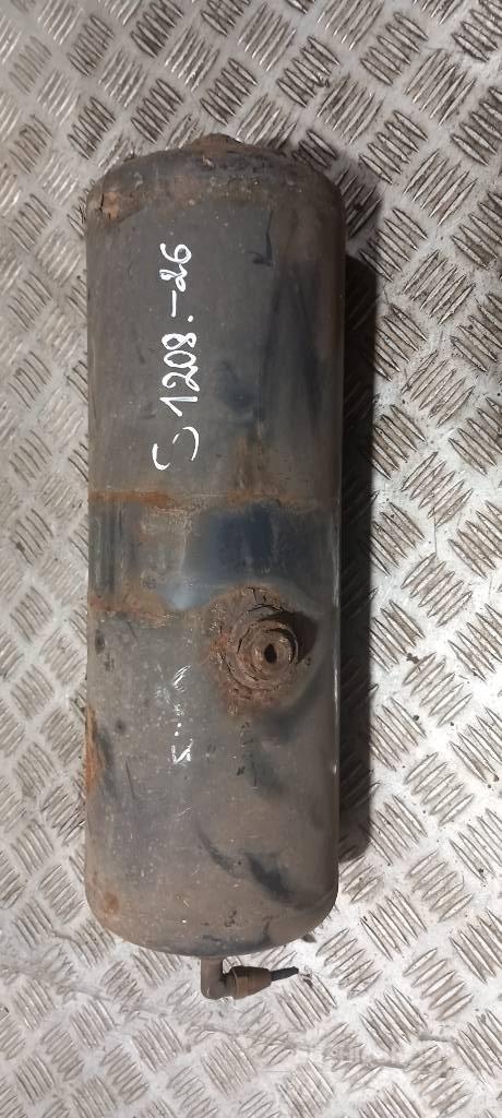 Scania 94 D.   1792544 Remmen