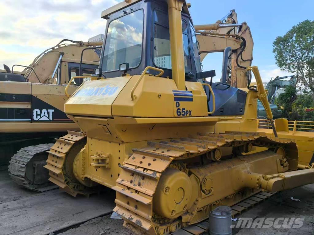 Komatsu D 65 PX-12 Rupsdozers