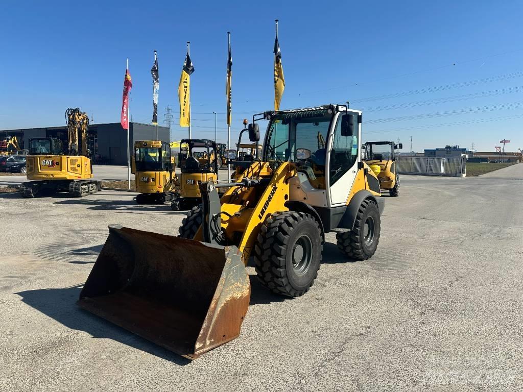 Liebherr L 506 Wielladers