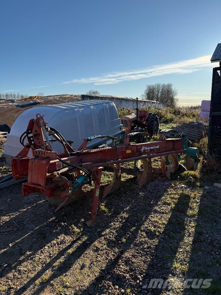 Kverneland AD-85 Conventionele ploegen