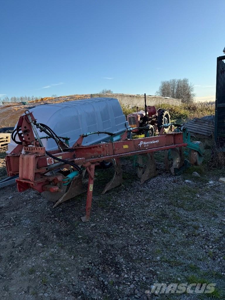 Kverneland AD-85 Conventionele ploegen