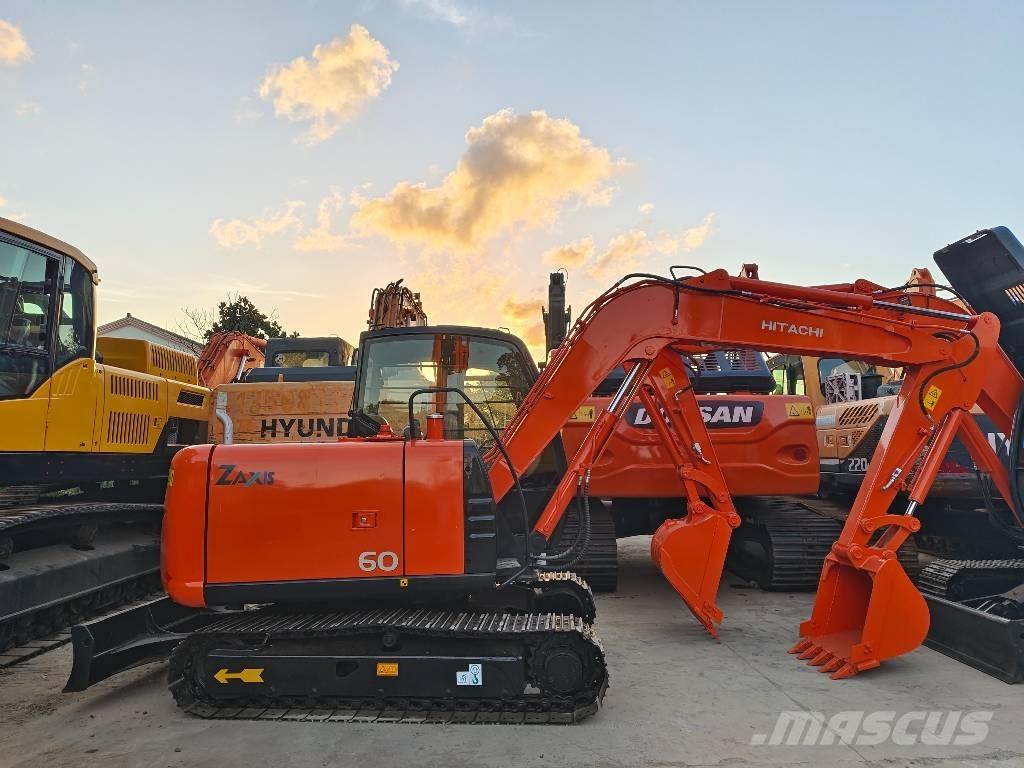 Hitachi ZX 60 Minigraafmachines < 7t