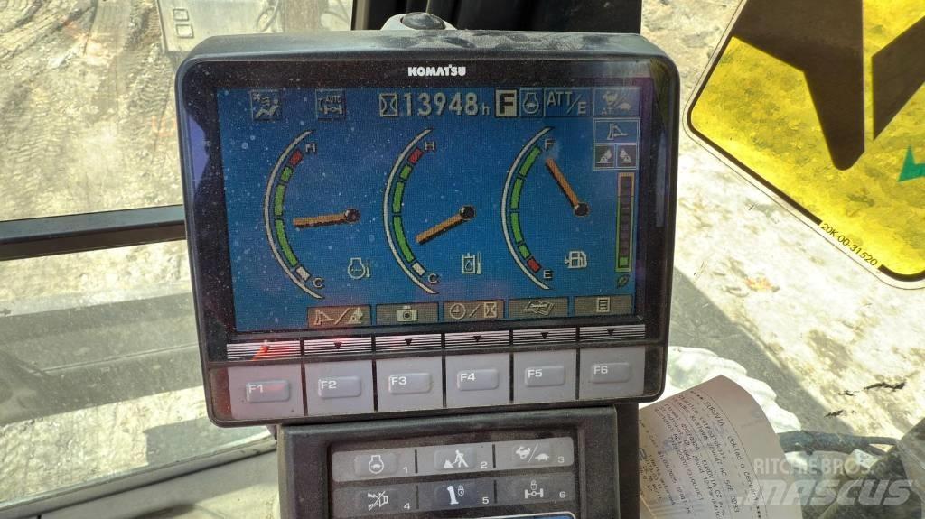 Komatsu PW 148-8 Wielgraafmachines