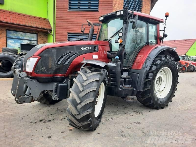 Valtra 163 Versu Tractoren
