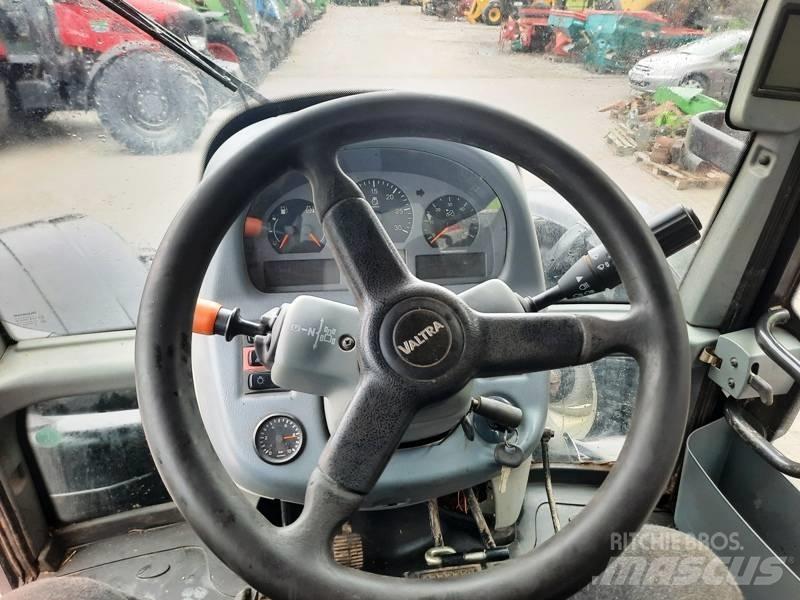 Valtra 163 Versu Tractoren