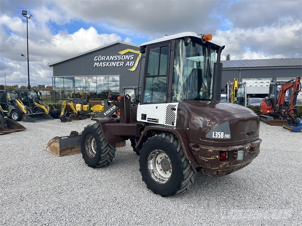 Volvo L 35 B Wielladers