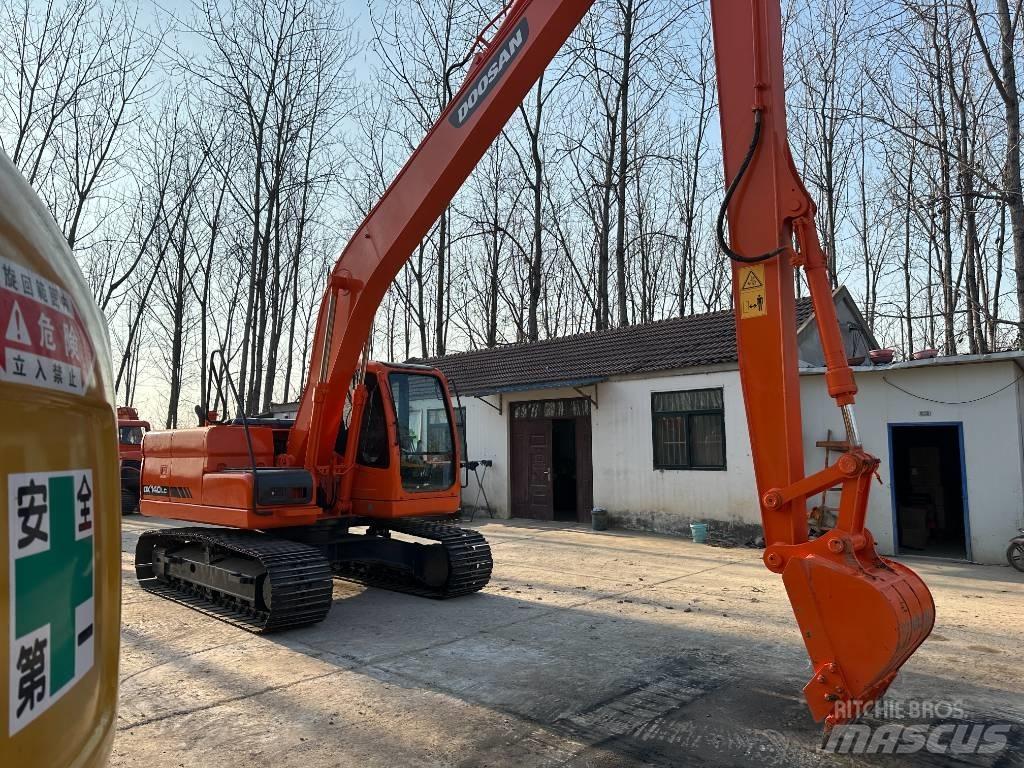 Doosan DX140 Minigraafmachines < 7t