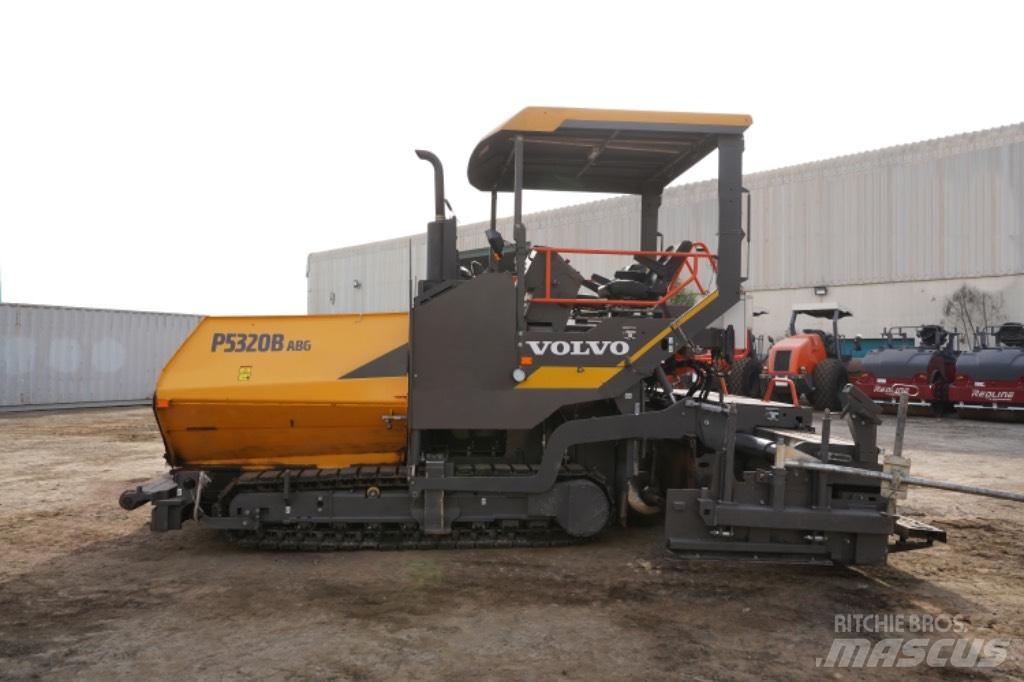 Volvo P5320B Asfaltafwerkmachines