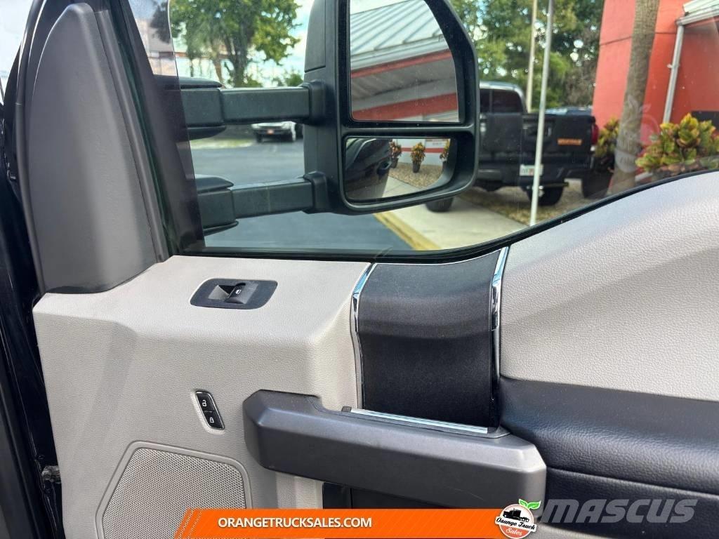 Ford 2019 FORD F-550 Sleepwagens