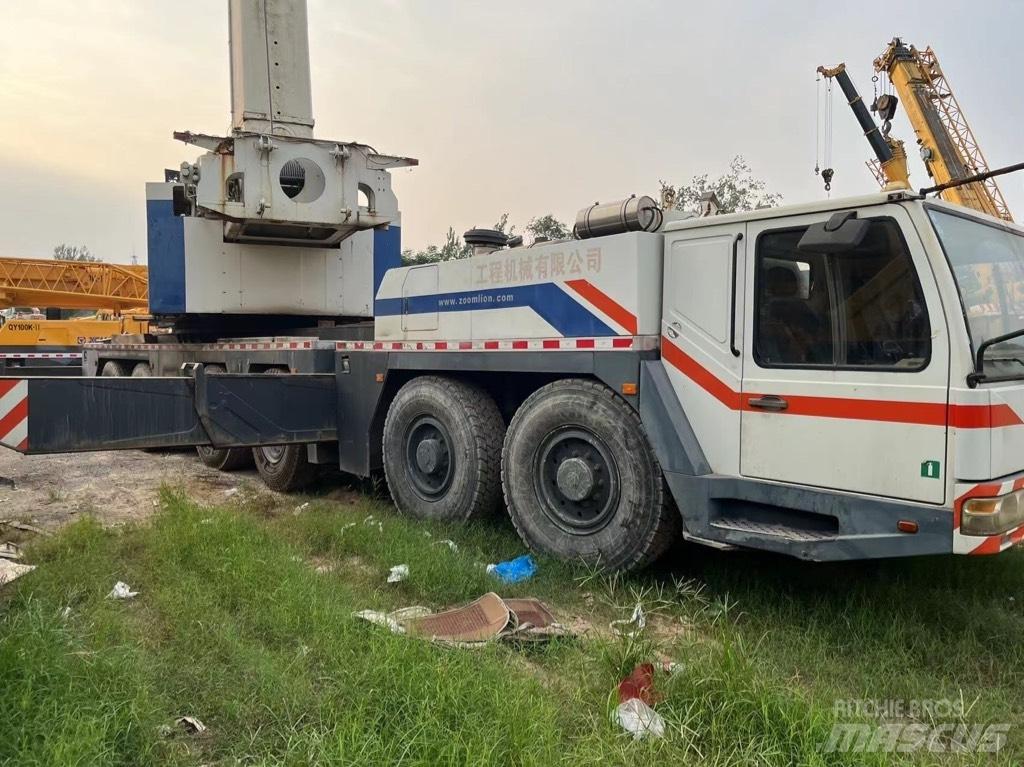 Zoomlion QY220V Kranen voor alle terreinen