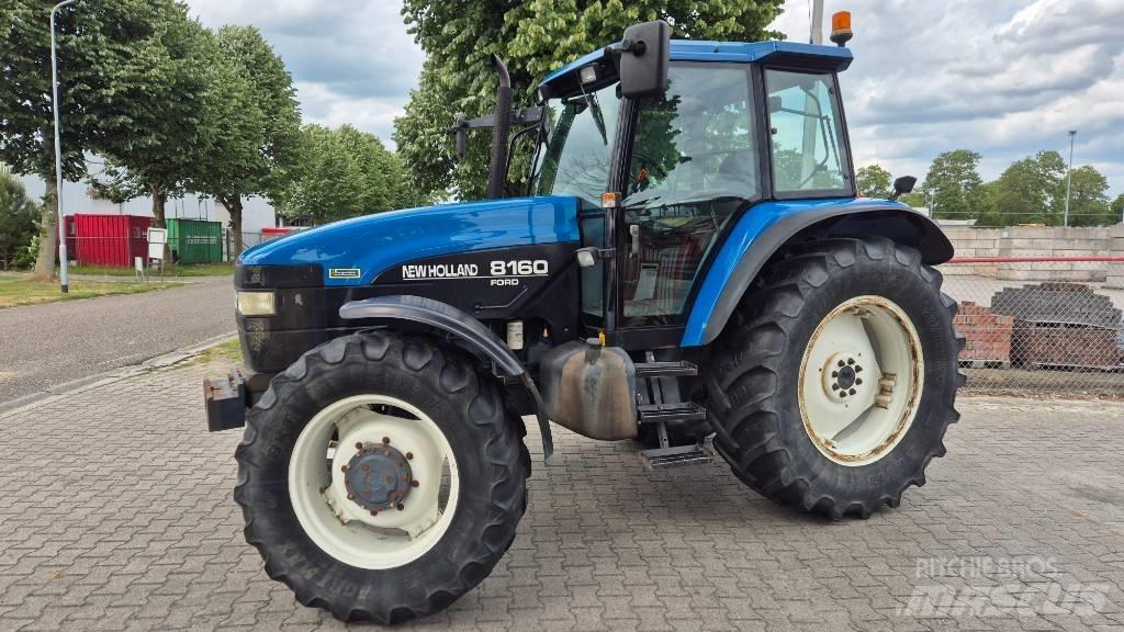 New Holland 8160 RC Tractoren
