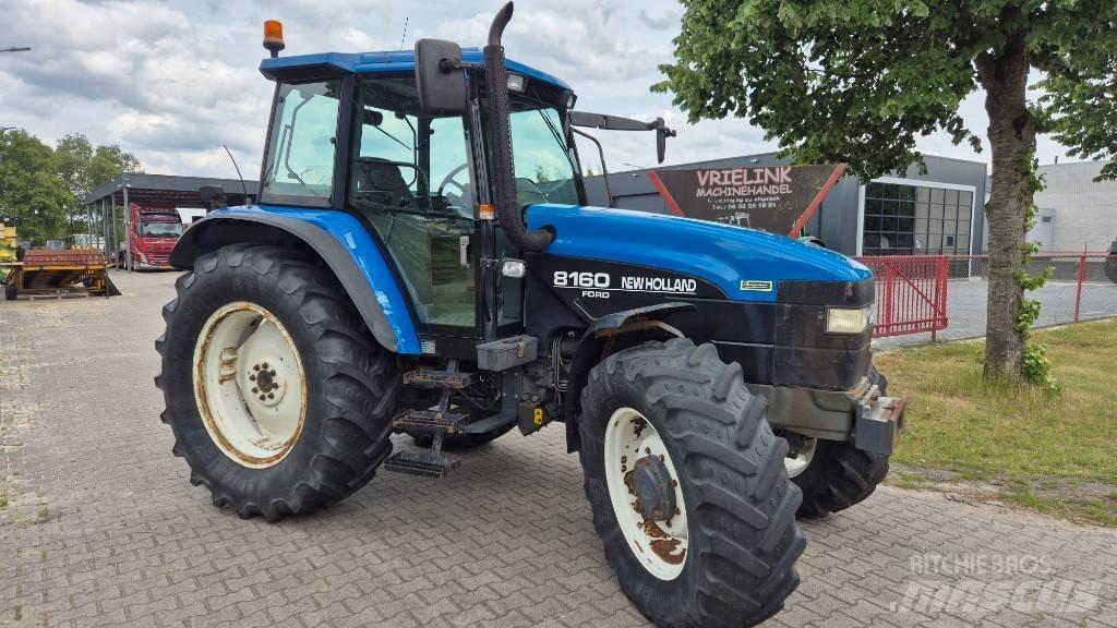 New Holland 8160 RC Tractoren