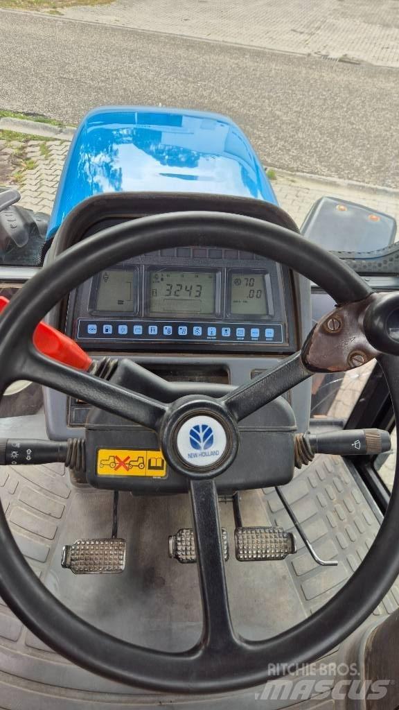 New Holland 8160 RC Tractoren