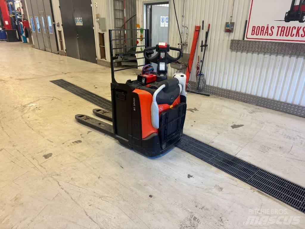 Toyota LPE 220 Meerij pallettruck met platform