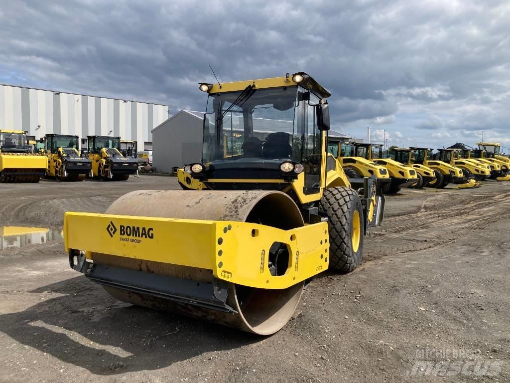 Bomag BW 213 DH-5 Trilrolwalsen