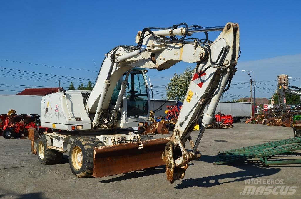 CASE WX 145 Wielgraafmachines