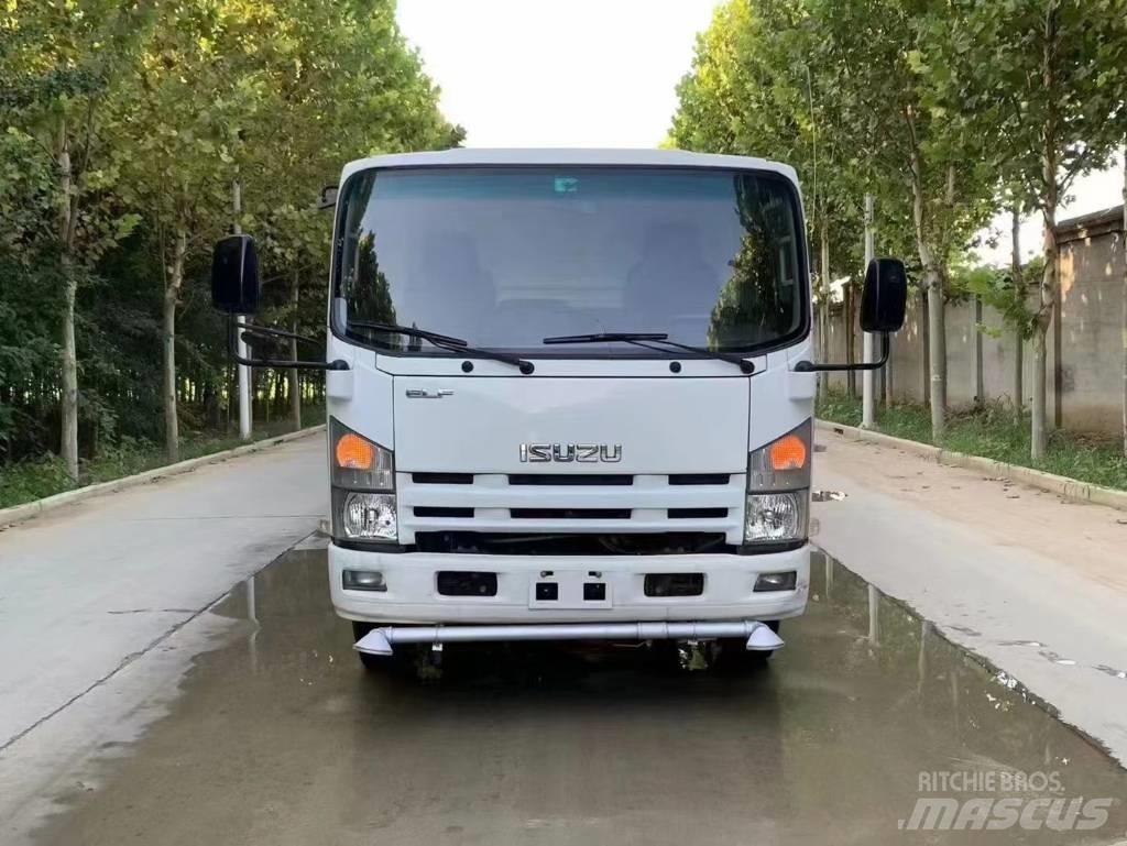 Isuzu ELF Onderhoud voertuigen