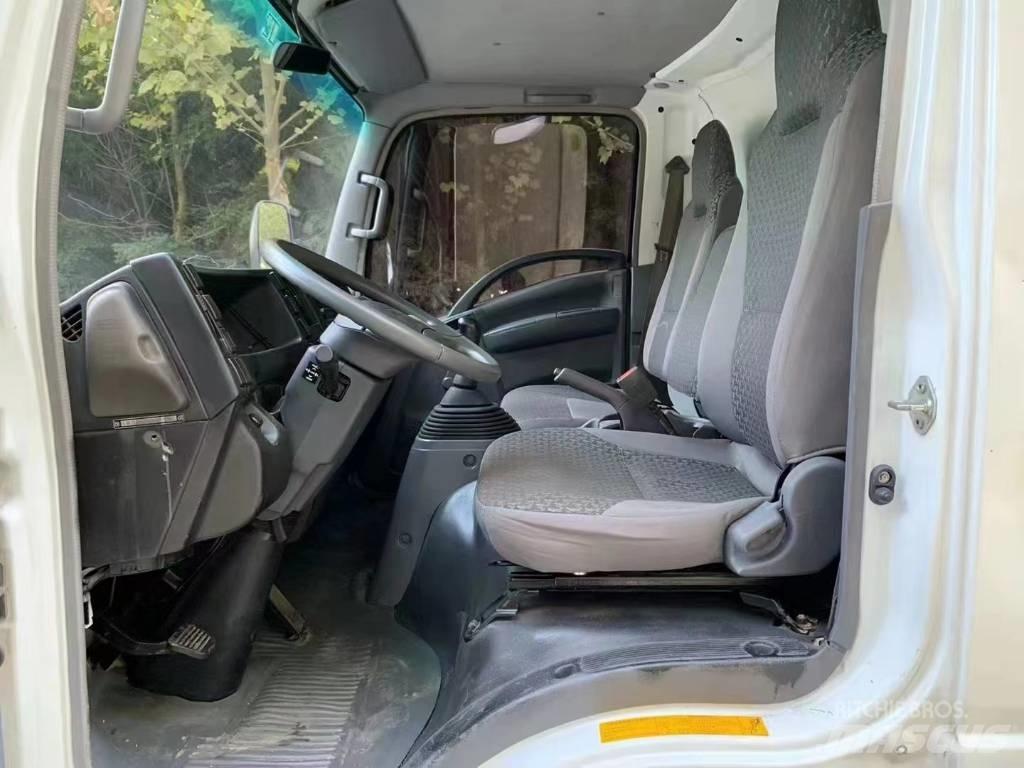 Isuzu ELF Onderhoud voertuigen