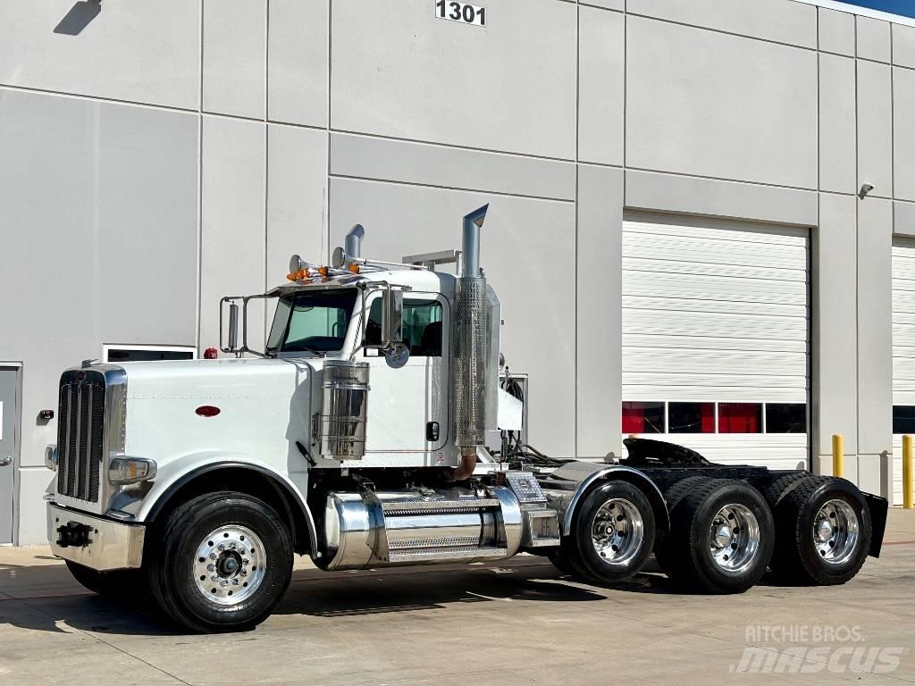 Peterbilt 388 Trekkers