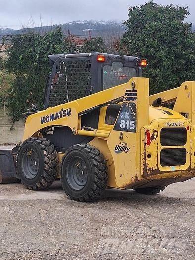 Komatsu SK815 Miniladers